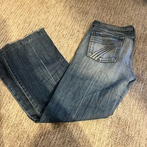 Women’s seven for all mankind jeans